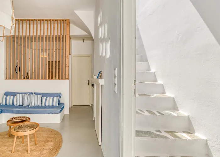 Semesterbostad Kentra House - Parikia Center *