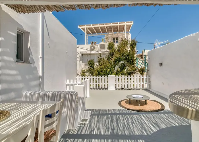 Semesterbostad Kentra House - Parikia Center Páros